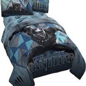 Black Panther comforter & pillow